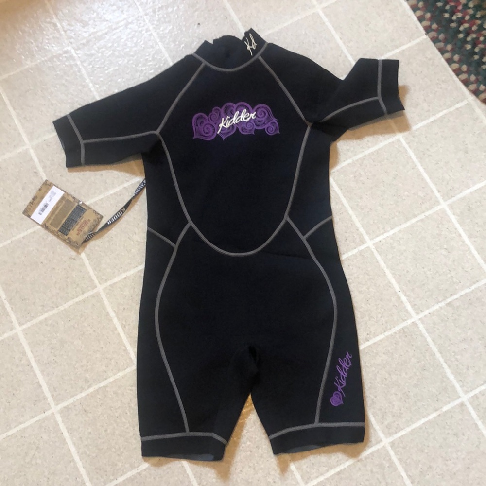 KIDDER WETSUIT NEW